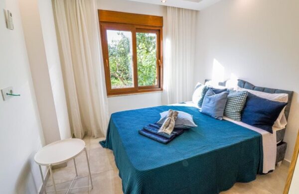 (ATALAY UPSTAIRS 13)